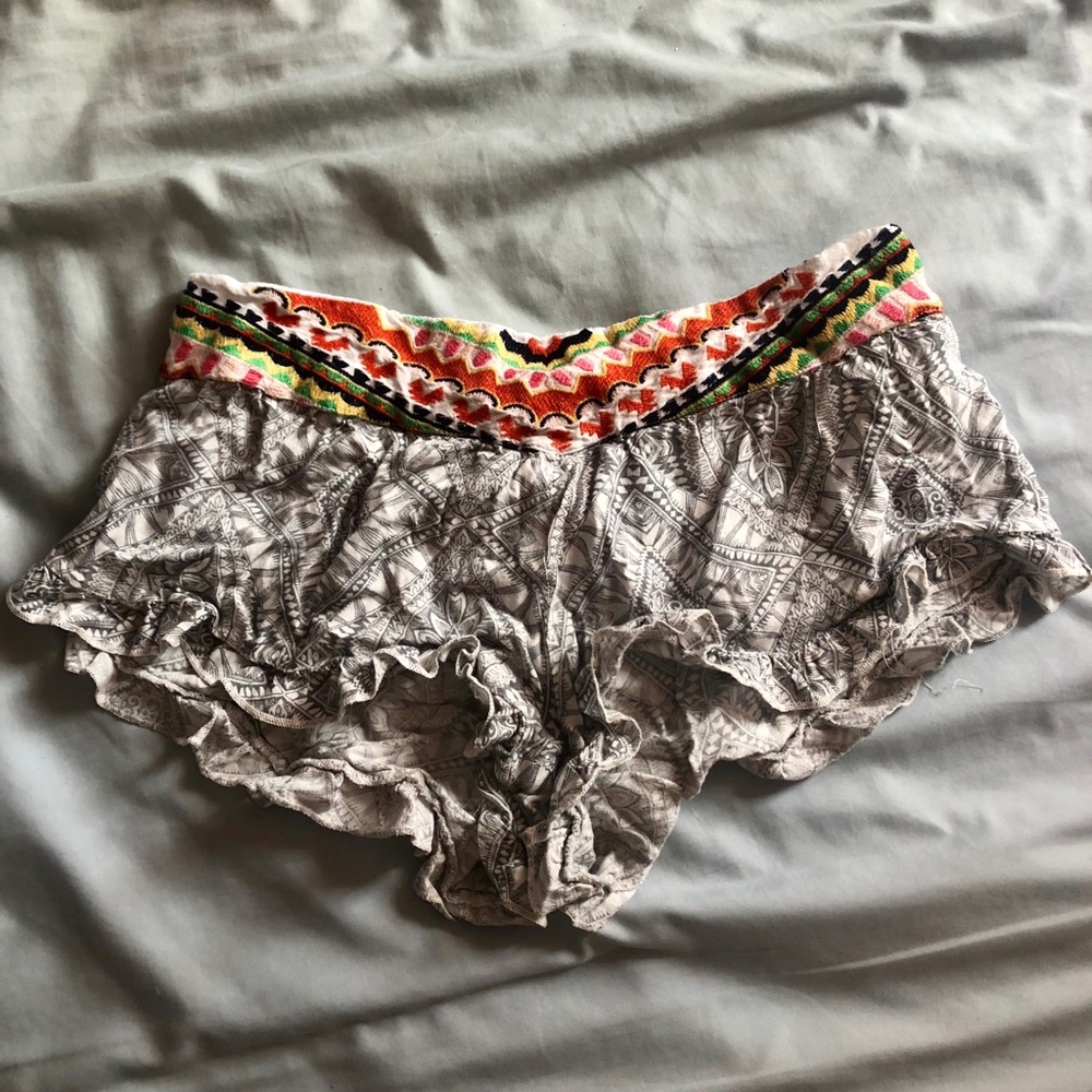 Ripcurl patterned shorts